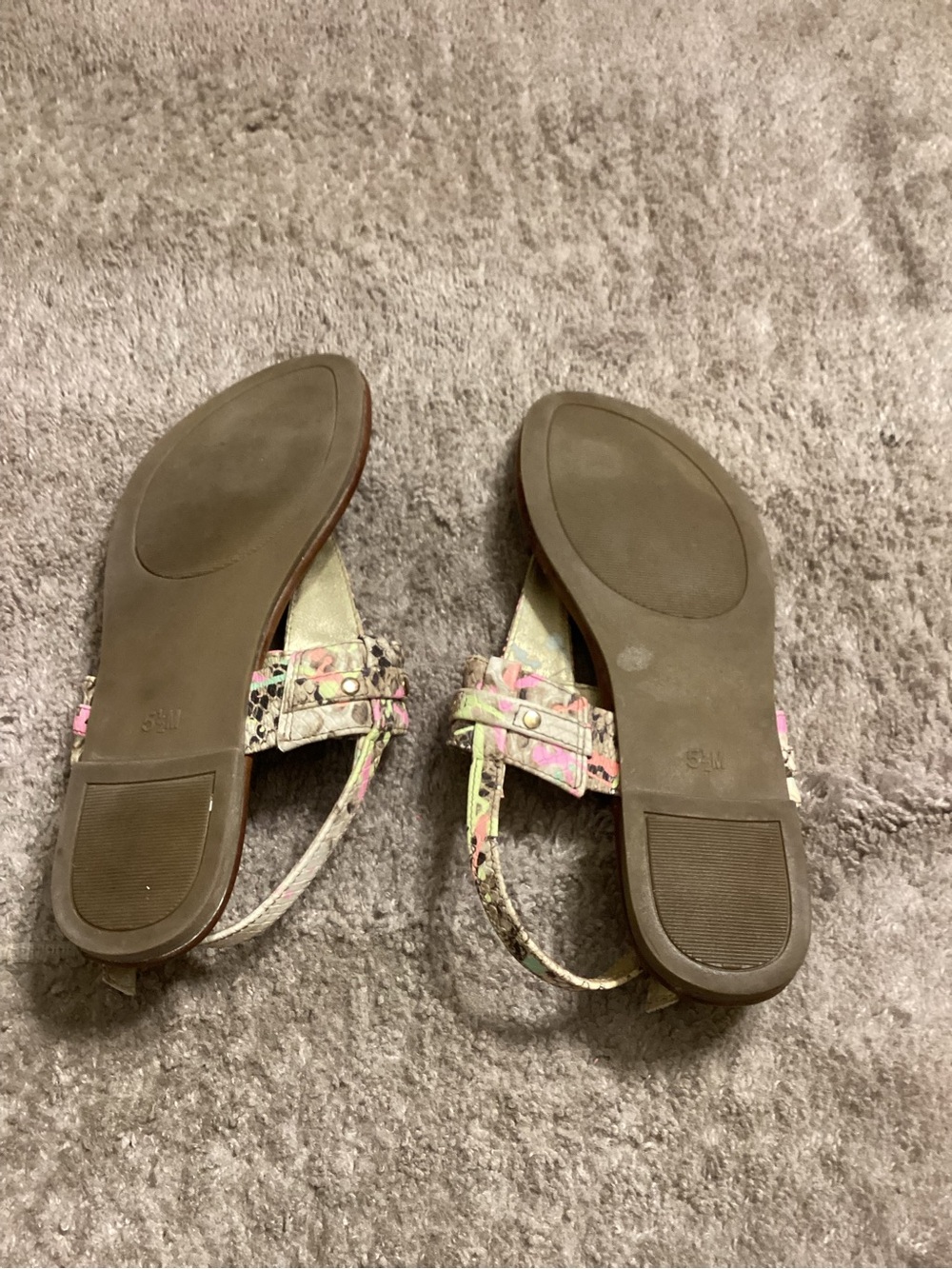 Sandals - Picture 2 of 2